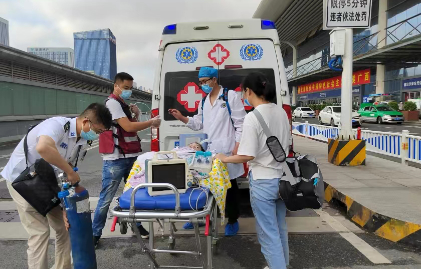 霍林郭勒市救护车出租公司